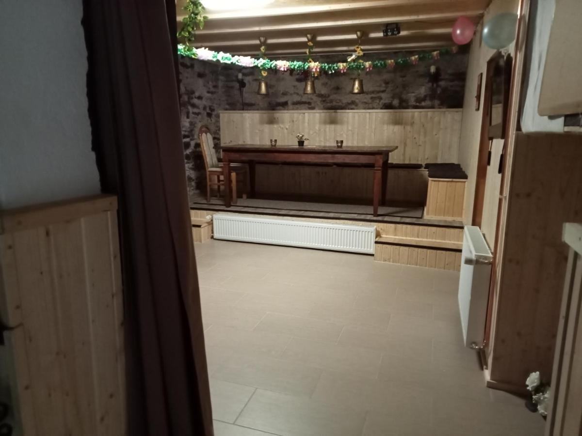コッヘム Haus Am Dekernbach Bed & Breakfast エクステリア 写真